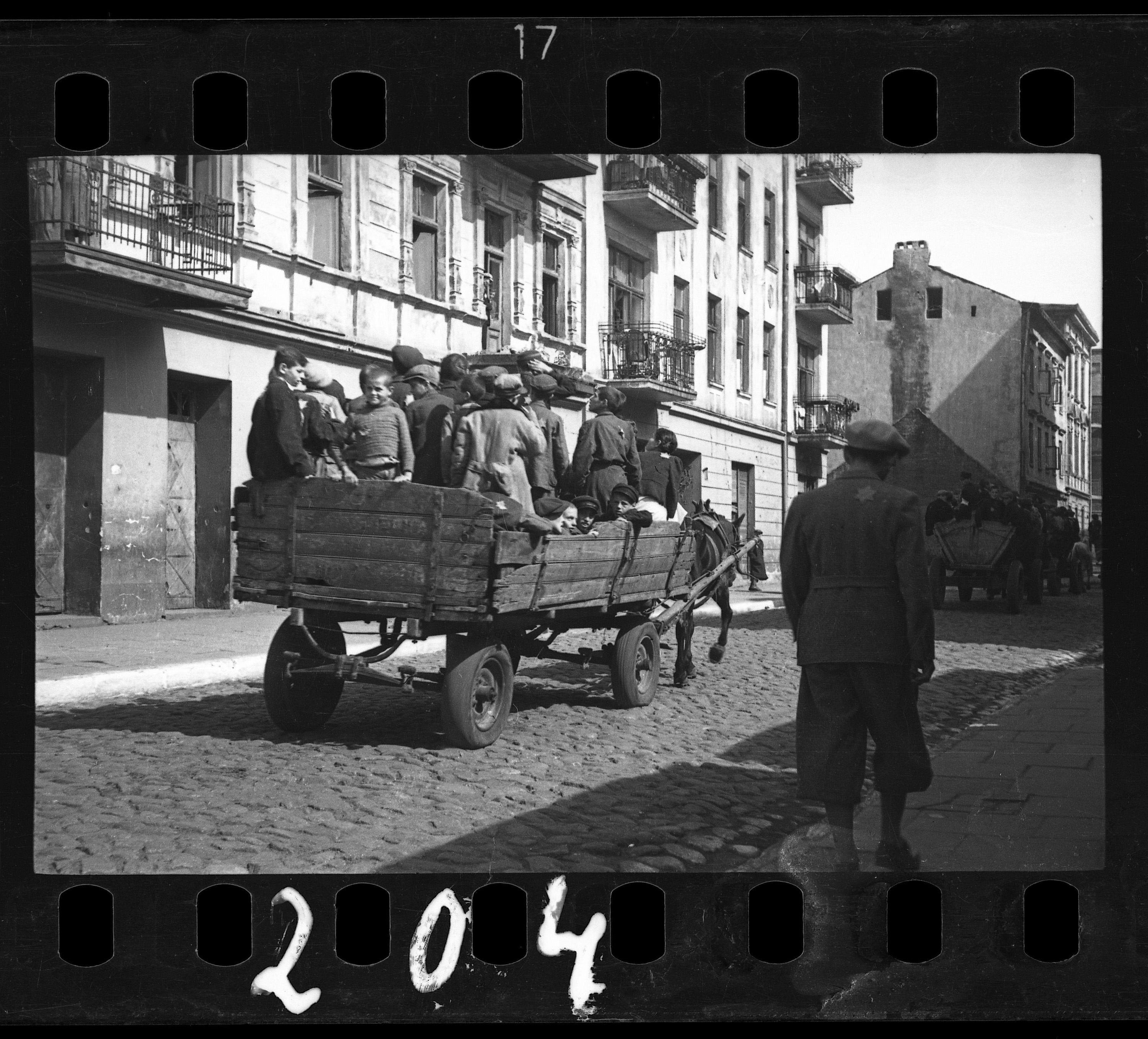 Children transported to the Chelmno nad Nerem death camp. Henryk Ross (Polish, born in 1910-1991)